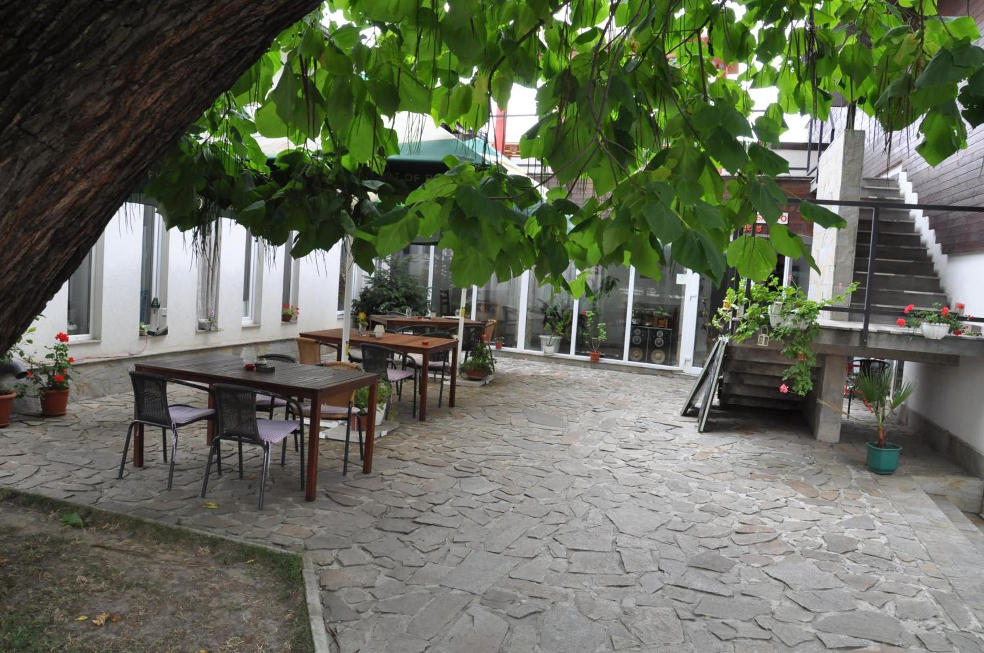Villa "Forest Way" Pirdop Buitenkant foto
