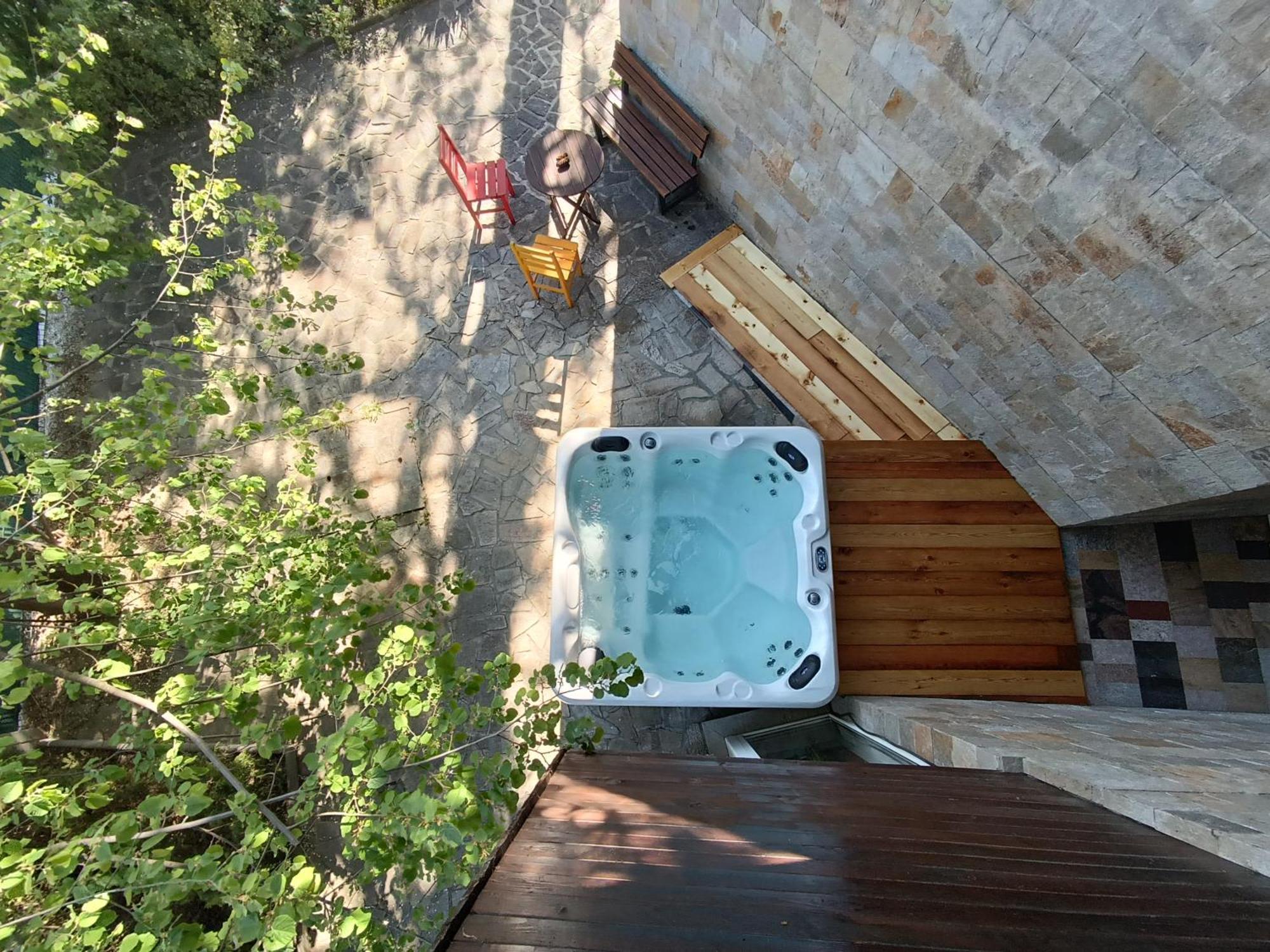 Villa "Forest Way" Pirdop Buitenkant foto