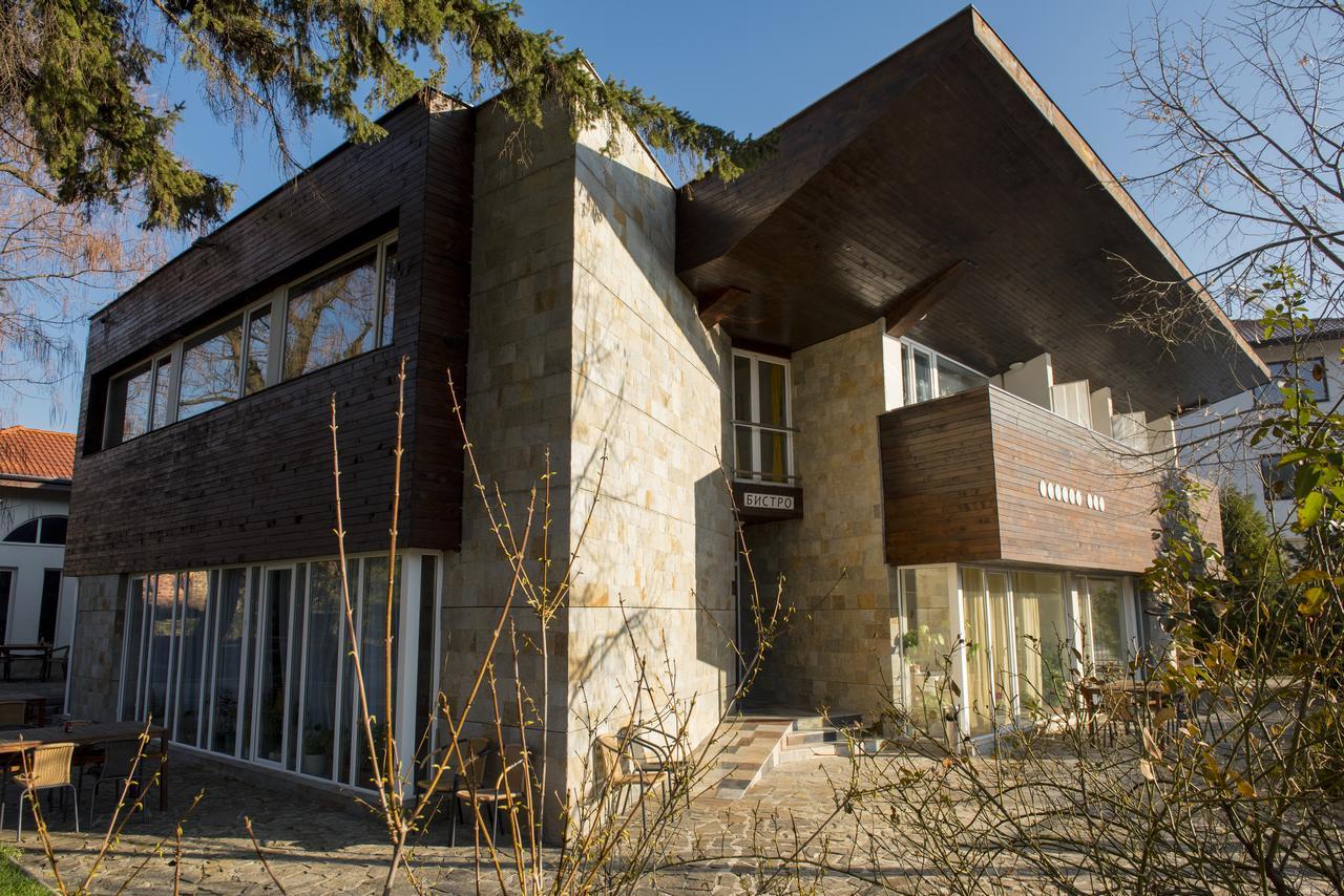 Villa "Forest Way" Pirdop Buitenkant foto